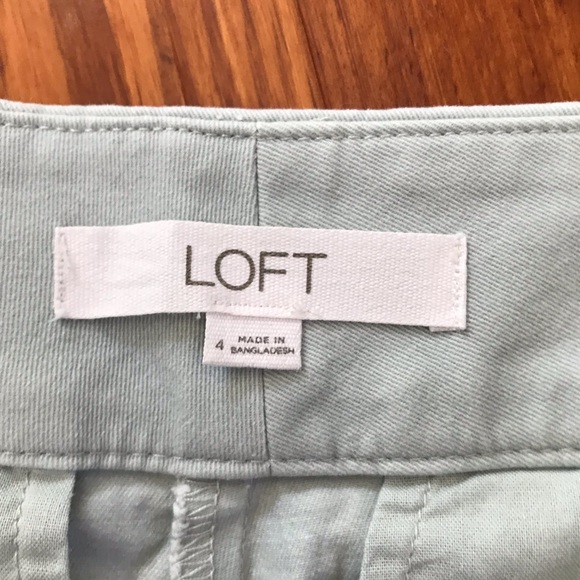 LOFT Riviera baby blue scalloped hem chino shorts - Picture 5 of 7